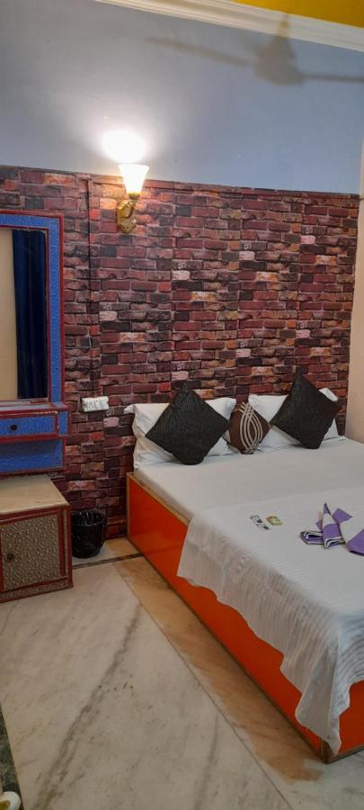 G Vibes Guest House Agra  Dış mekan fotoğraf