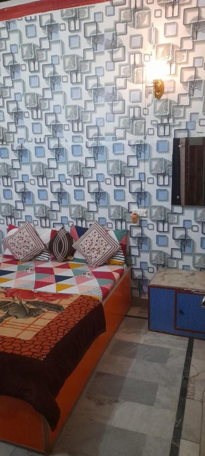 G Vibes Guest House Agra  Dış mekan fotoğraf