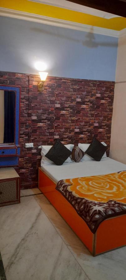 G Vibes Guest House Agra  Dış mekan fotoğraf