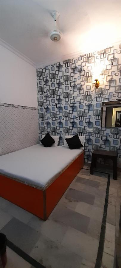 G Vibes Guest House Agra  Dış mekan fotoğraf