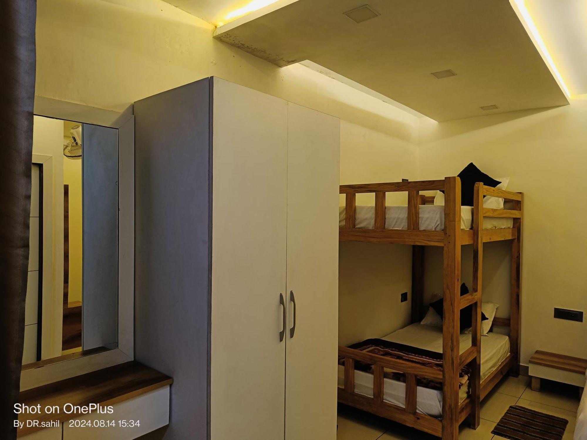 G Vibes Guest House Agra  Dış mekan fotoğraf